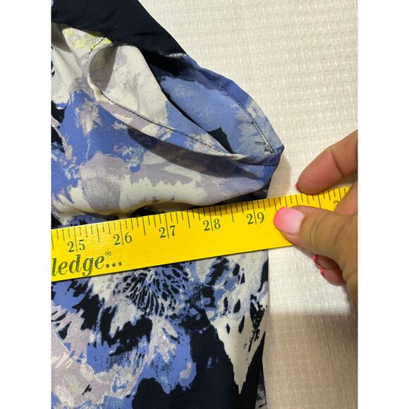 Ava & Viv Women's Thin Slippery Polyester Blouse Plus Size 3X - Picture 7 of 7